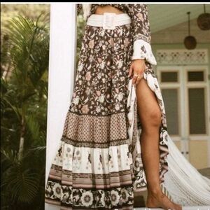 LANCE CADE BEAUTIFUL BOHO FLORAL TIERED MAXI SKIRT SZ MEDIUM NWT